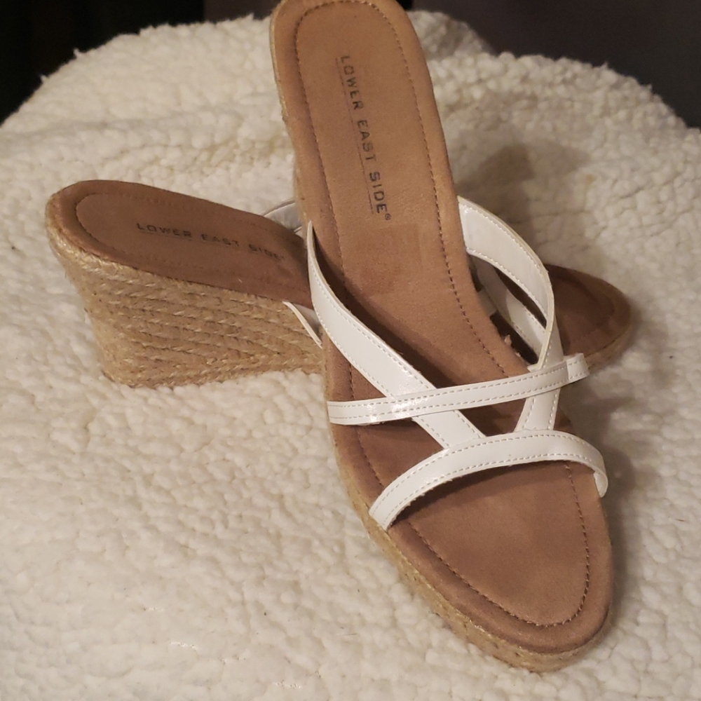 Sandals - Picture 2 of 2